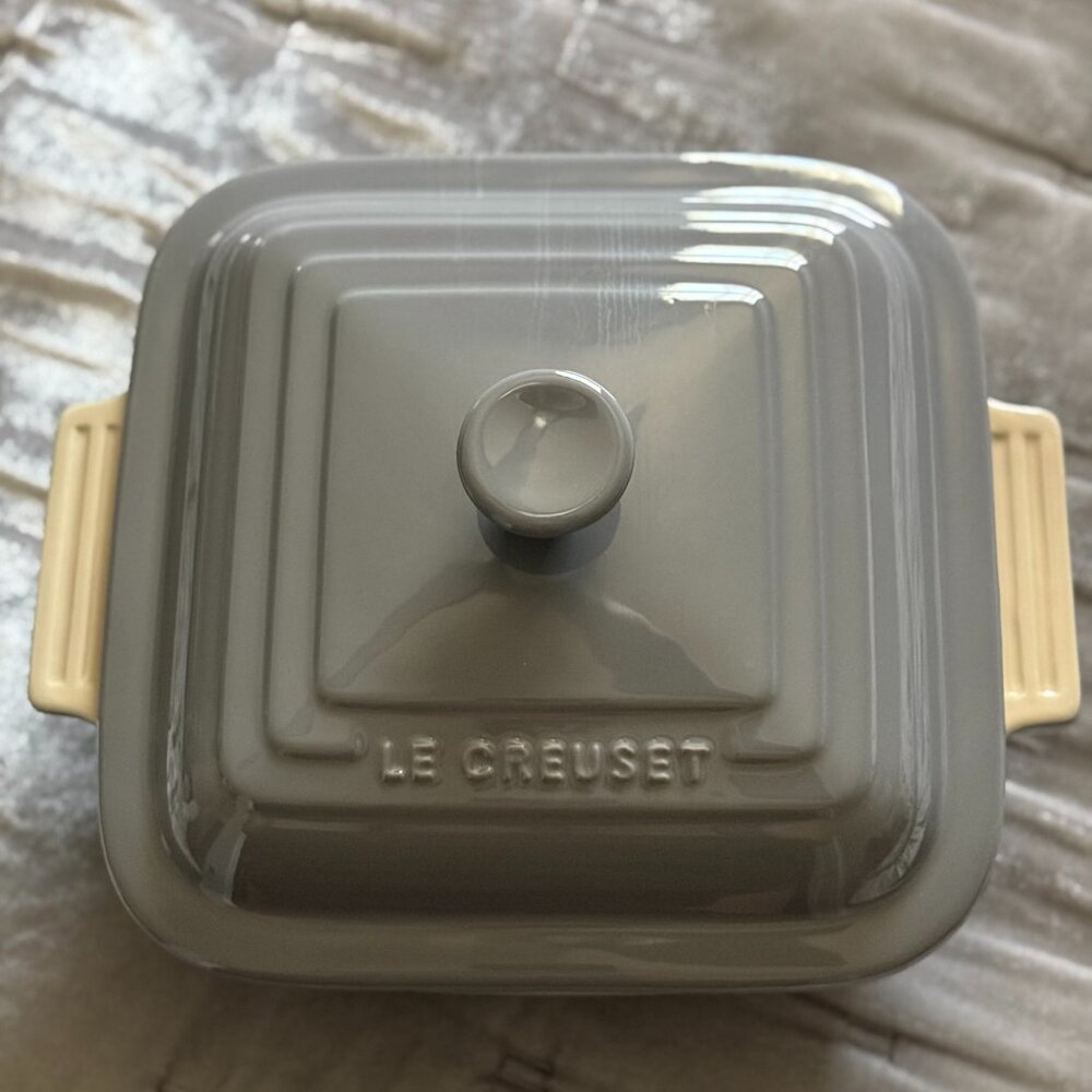 Le Creuset 3 Qt. Square Casserole Stoneware with Lid